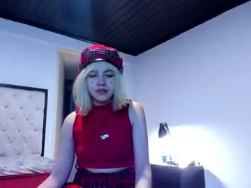 Chaturbate Free Porn Cam of azu_moure