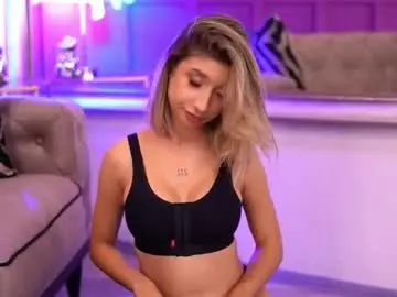 Chaturbate Free Live Porn of odettebensen