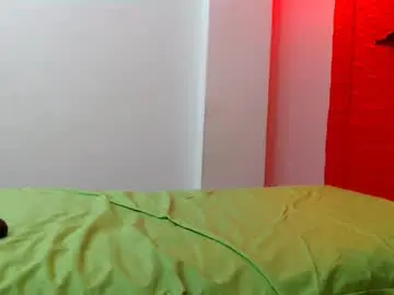 Chaturbate Live Sex of evaleribigtits18
