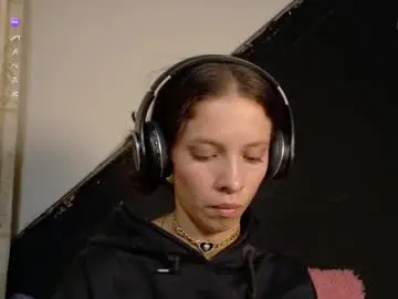 Chaturbate Watch Live Sex Cams of sweetdam12