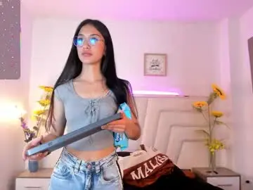 Chaturbate Best live sex cam show of evangeelin_hills