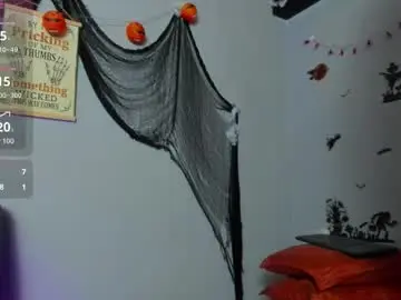 Chaturbate Live Sex Cam of victoriadarkxxx