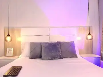 Chaturbate Best live sex cam show of alehia_cute