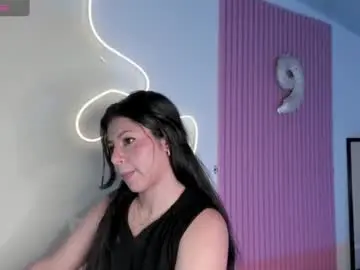 Chaturbate Watch Live Sex Cams of kinky_yeyns