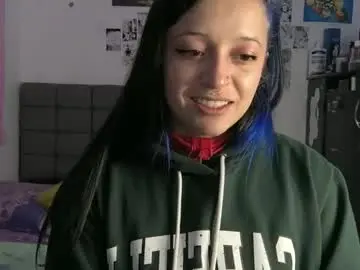 Chaturbate Free Porn Cam of strawberrynicee