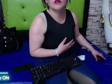 Chaturbate Live Sex Cam of mya_rouse