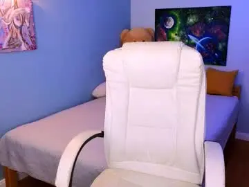 Chaturbate Live Sex Cam of darkmoon____