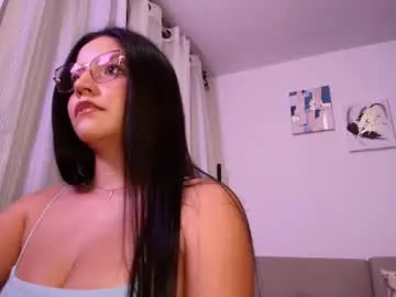 Chaturbate Live Sex of ninamichelle_