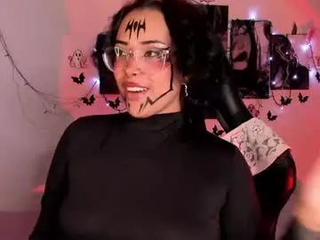 Chaturbate Free Porn Cam of poison_willow