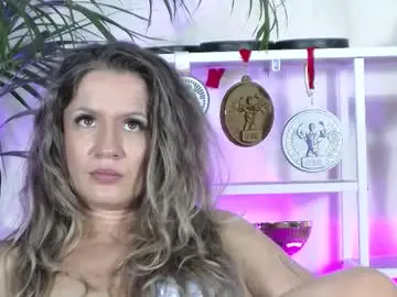 Chaturbate Best Webcam of adelinecarter