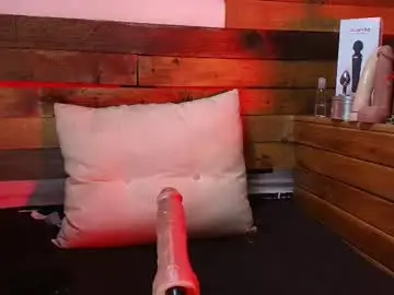 Chaturbate Live Sex Cam of meghan_baker21
