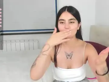 Chaturbate Live Sex Cam of adelladeck