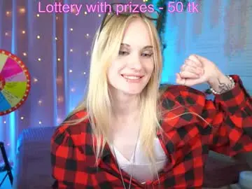 Chaturbate Free Live Porn of monicavelen