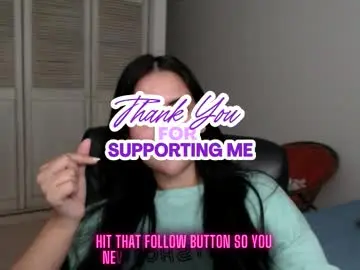 Chaturbate Adult Video Chat of baddie_maddie_