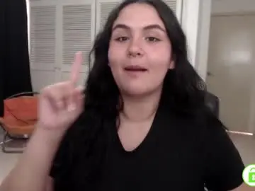 Chaturbate Adult Webcam of baddie_maddie_