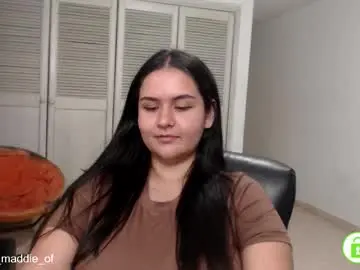 Chaturbate Adult Webcam of baddie_maddie_