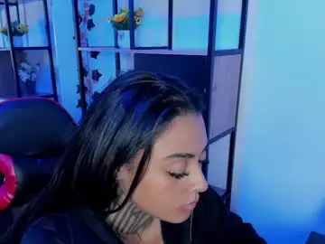 Chaturbate Sex Cam of celeste_owen18