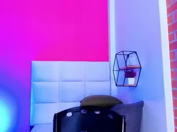 Chaturbate Best live sex cam show of emily_sexy3
