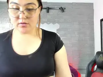 Chaturbate Best live sex cam show of diamondfox_m