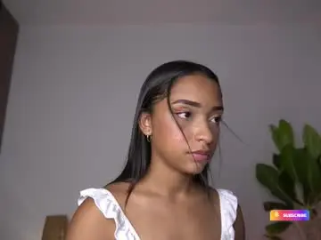 Chaturbate Live Sex Cam of soy_destiny1