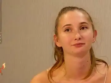 Chaturbate Live Sex Cam of yourcreamyister