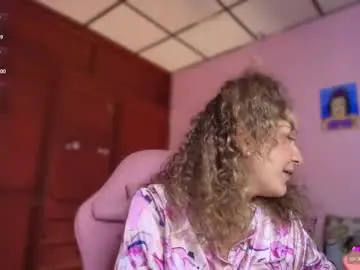 Chaturbate Live Sex Cam of candase_