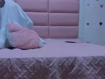 Chaturbate Nude Webcam of viioletta_18