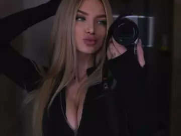 Cherry Adult Webcams of victoriadminds