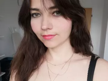 Cherry Adult Webcam of cyndeewinter
