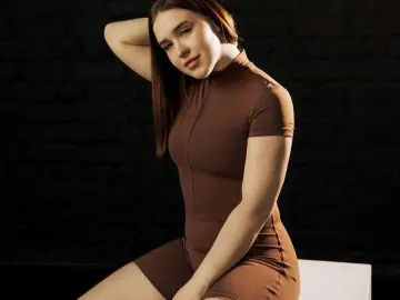 Cherry Live Sex Cam of laurahlot