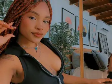 Cherry Free Porn Cam of ariafoster