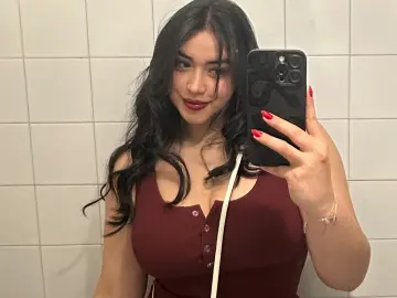 Cherry Nude Webcam of emilyxrose