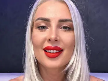 Cherry Best live sex cam show of blondbabes