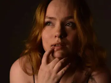 Cherry Private Sex Chat of karilunna