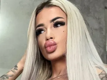 Cherry Live Sex of diamondjoxxx