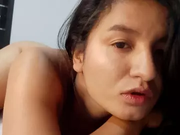 Cherry Sex Cam of chloesanchez