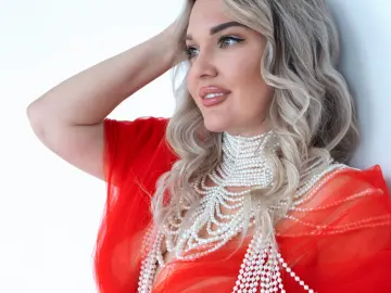Cherry Adult Video Chat of amelitiger