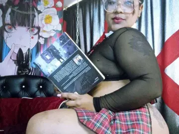 Cherry Nude Webcam of hannaloveanal