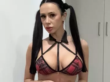 Cherry Adult Webcams of layla23a