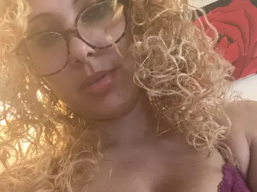 Imlive Adult Webcams of lickablemiami