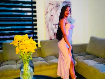 Imlive Adult Video Chat of Angeya_Petite