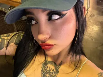 Imlive Best live sex cam show of ScarlettWalker
