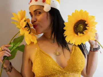 Imlive Sex Chat of YarelyJackson