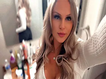 Imlive Adult Video Chat of TiffanySkyXo