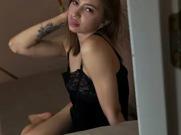 Imlive Live Porn of StrongLadyXXX