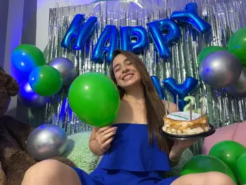 Imlive Adult Webcam of EmmaCruz