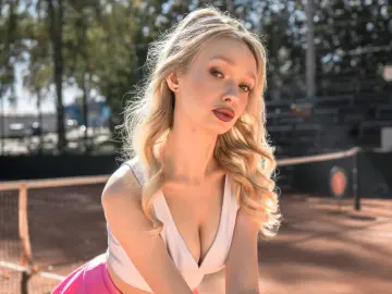 Livejasmin Live Sex of AdeleWood