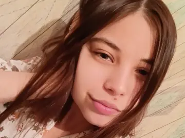 Livejasmin Sex Chat of RowenaEllender