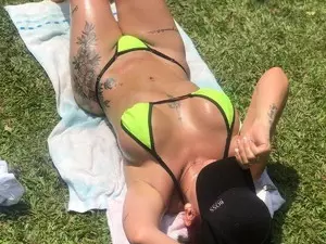 Myfreecams Sex Cam of Karol_Milf