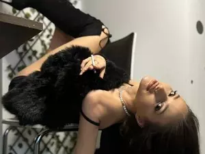 Myfreecams Watch Live Sex Cams of IireneVON